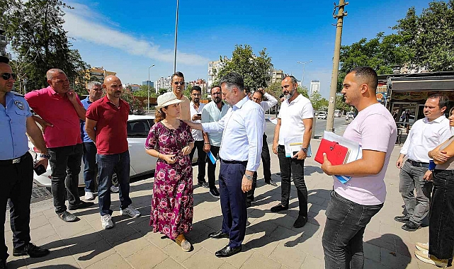 İzmir Büyükşehir'den Bayraklı çıkarması