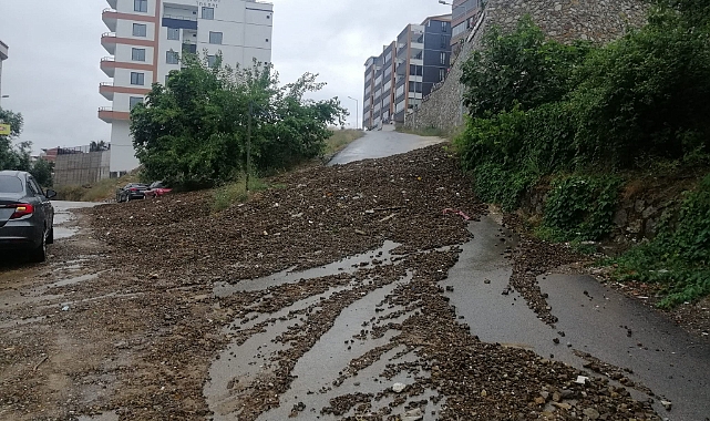 Şiddetli yağmur Bursa'yı etkiledi