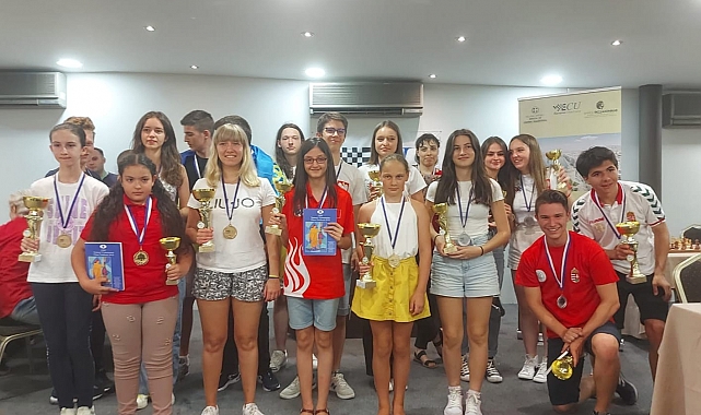 Bursa Büyükşehir Belediyesporlu Arya Aydoğan Avrupa Şampiyonu