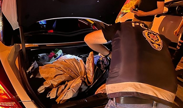 Bursa'da 120 polisin katılımıyla asayiş uygulaması yapıldı