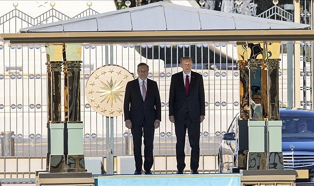 Cumhurbaşkanı Erdoğan, İtalya Başbakanı Draghi'yi resmi törenle karşıladı