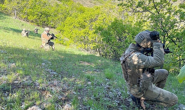 Eren Abluka-17 Operasyonu'nda 2 terörist silahlarıyla etkisiz hale getirildi