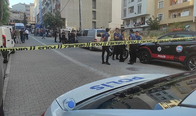 Esenyurt'ta bir kişi, annesi ile iki kardeşini öldürdü