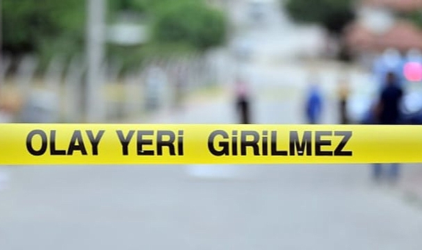 Fatih'te dehşet: Annesinin boğazını bıçakla kesti