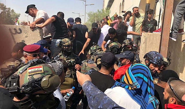 Irak karıştı