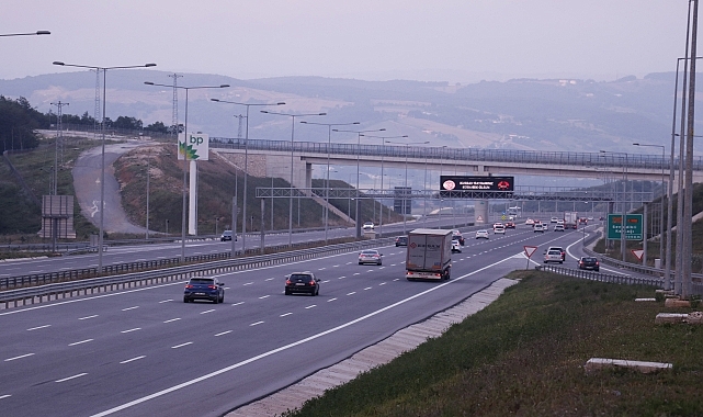 Kuzey Marmara ve İstanbul-İzmir otoyollarında Kurban Bayramı yoğunluğu