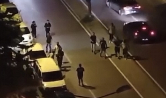'Laf atma' tartışması kavgaya döndü