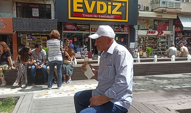 Eskişehirliler yüzde 80'lik nem karşısında şaşkın
