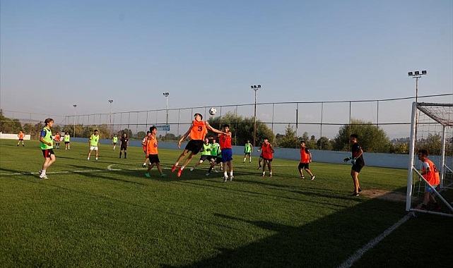 Gençlerin Futbol Şöleni Başladı
