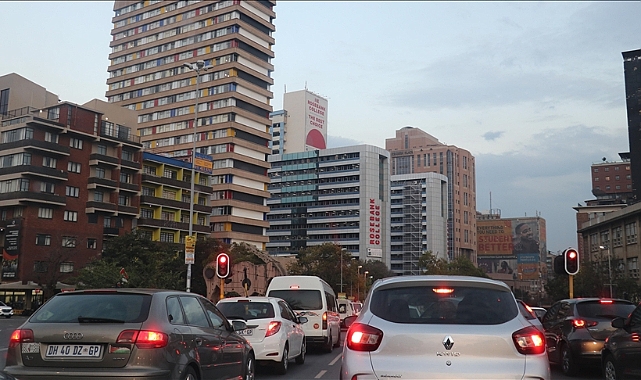 Güney Afrika'da geniş çaplı elektrik kesintileri yaşanıyo