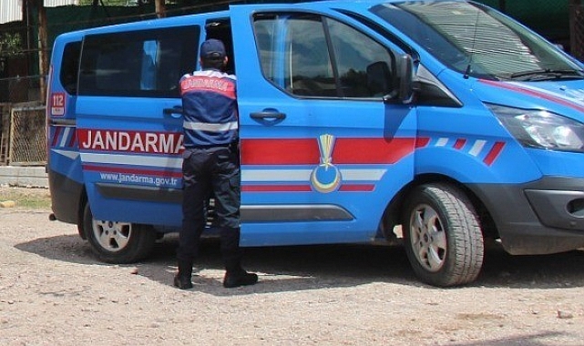 Oğlunun darp edildiğini gören baba dehşet saçtı; 1 ölü 3 yaralı