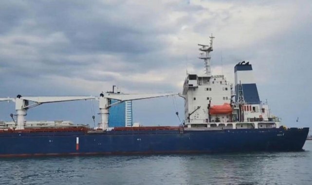 Son dakika... Tahıl yüklü Razoni kuru yük gemisi İstanbul açıklarında