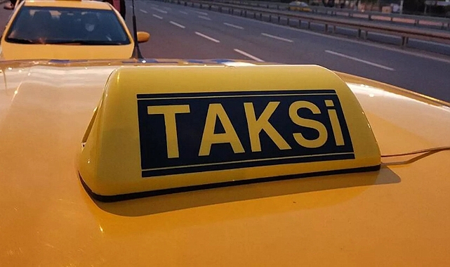 Vali Yazıcı: Antalya'da taksicilere İngilizce, Almanca, Rusça öğretilecek