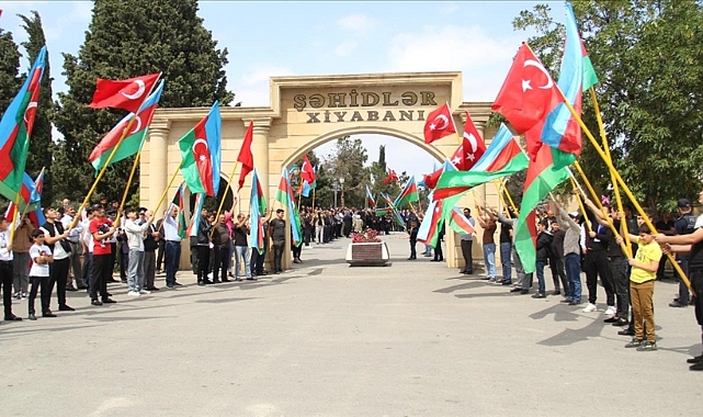 Azerbaycan'ın şehit sayısı 71'e çıktı