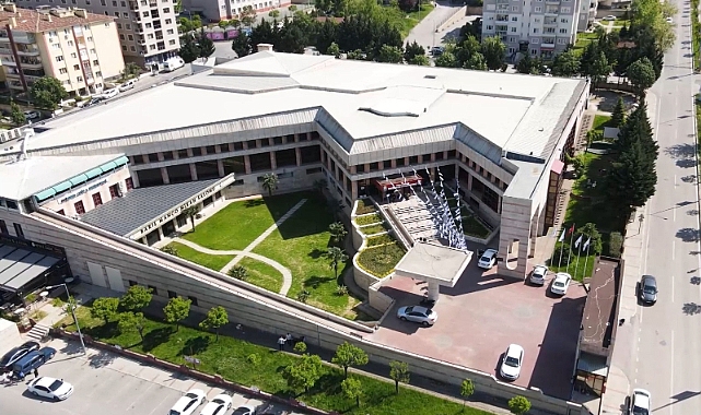 Barış Manço Kültür Merkezi Modern Komplekse Dönüşüyor