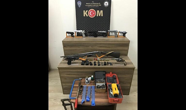 Bursa’da cephanelik gibi ev