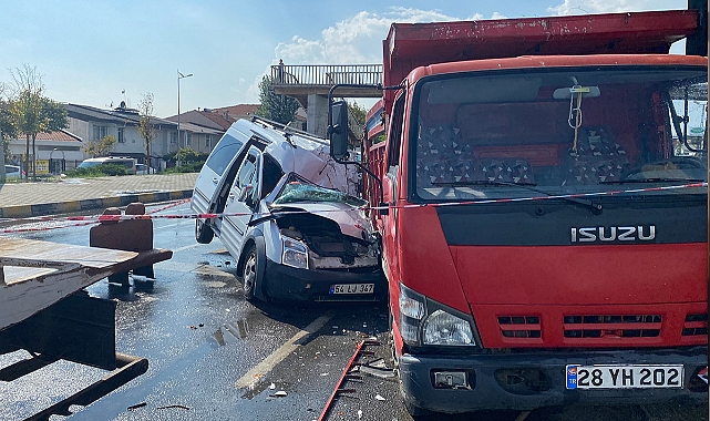 Büyükçekmece'de feci kaza:1 ölü, 1 yaralı