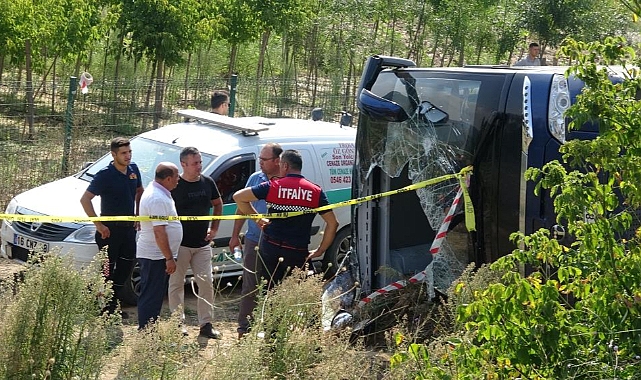 Çanakkale'de devrilen tur otobüsündeki 1 kişi öldü, 54 kişi yaralandı