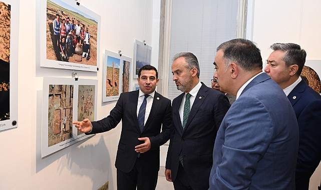 Dil Bayramı'nda anlamlı sergi