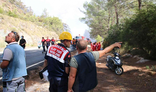 Jandarma ekiplerinin yangın bölgesinde incelemeleri sürüyor