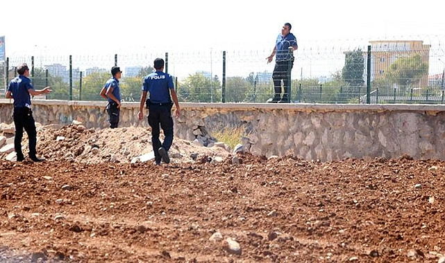 Kaçan şüpheliyi takip eden polis memuru kazara kendini vurdu