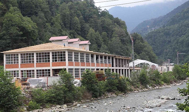 Rize'ye 2 yeni çay fabrikası daha yapılıyor