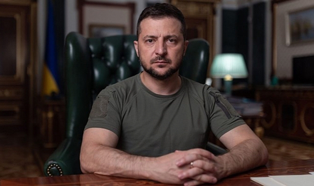 Zelenski: Hızlandırılmış prosedür kapsamında NATO üyeliğine başvuracağız