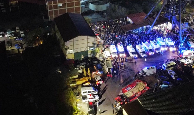 Amasra'da patlama yaşanan maden ocağındaki arama kurtarma çalışmaları sürüyor
