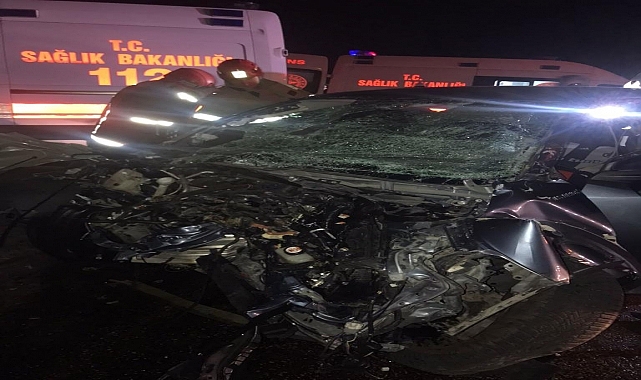 Bursa'da otomobilin kamyonla çarpışması sonucu 1 kişi öldü, 1 kişi yaralandı
