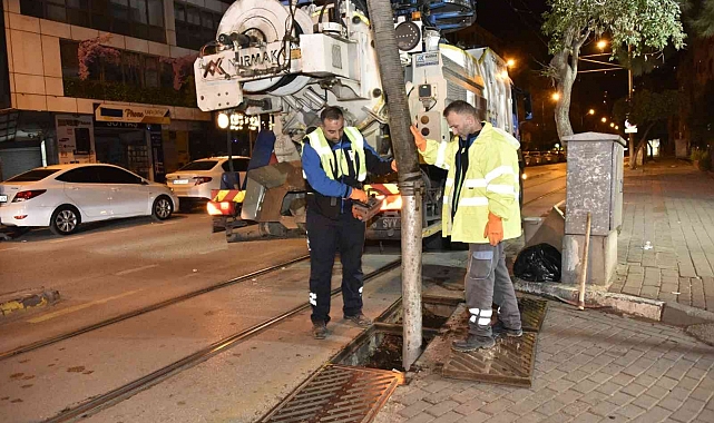 BUSKİ'nin gecesi gündüzü yok