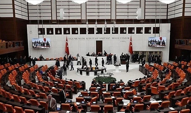 Dezenformasyon teklifindeki 29'uncu madde kabul edildi!
