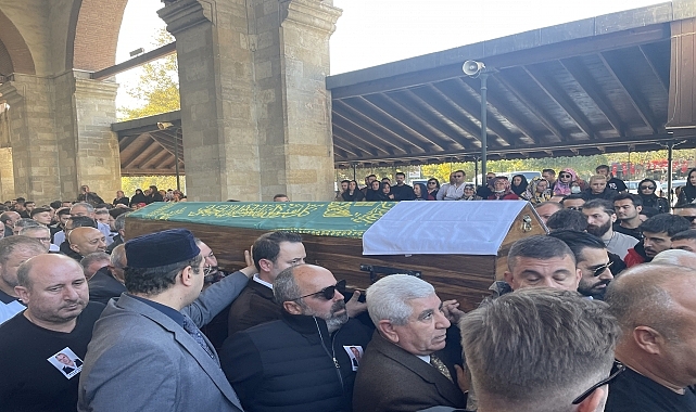 Edirne'de eğlence mekanı önünde silahlı saldırıya uğrayan işletmeci toprağa verildi