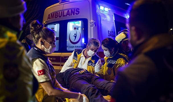 İstanbul'da lokantada silahlı kavga: Garson ağır yaralandı