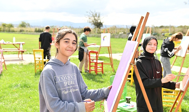 Mustafakemalpaşa'da 4 Ekim hayvanları koruma günü etkinliği