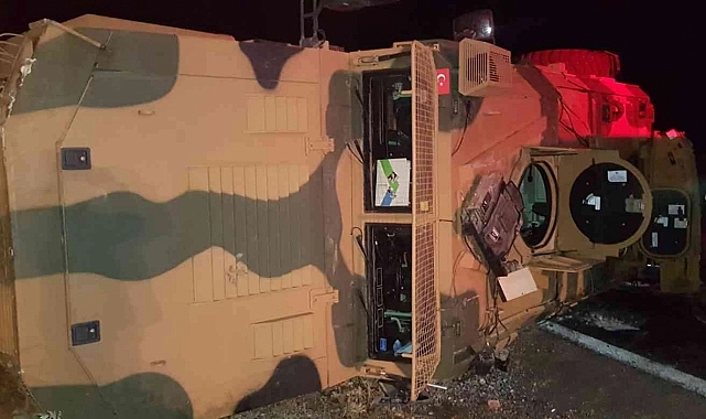 Nurhak'ta askeri araç devrildi: 7 asker yaralı