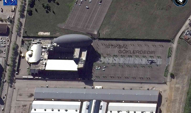Öğrenciler "İstikbal göklerdedir" yazdı, Göktürk-1 o anı 700 kilometre yukarıdan çekti