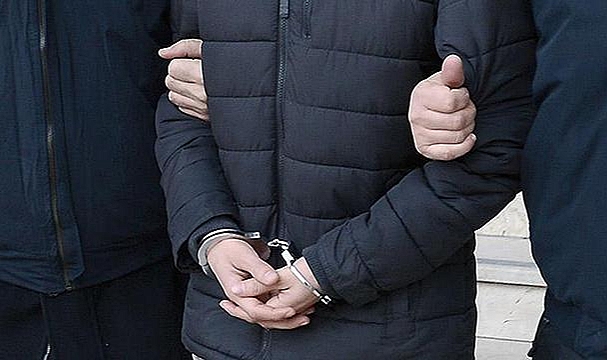 Yurt dışına kaçmaya çalışan 21 terörist yakalandı