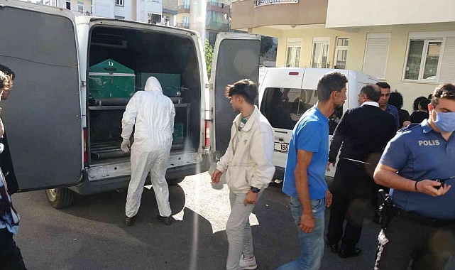 3 gündür kayıp olan kadın erkek arkadaşının evinde ölü bulundu