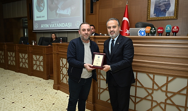 Ayın vatandaşları ödüllendirildi