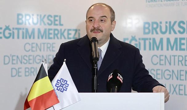Bakan Varank: Terörle mücadelemizi kararlılıkla sürdüreceğiz