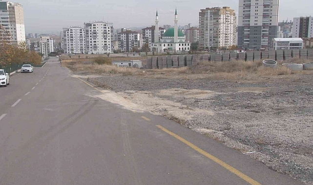 Başkent'te lüks araçta erkek cesedi bulundu