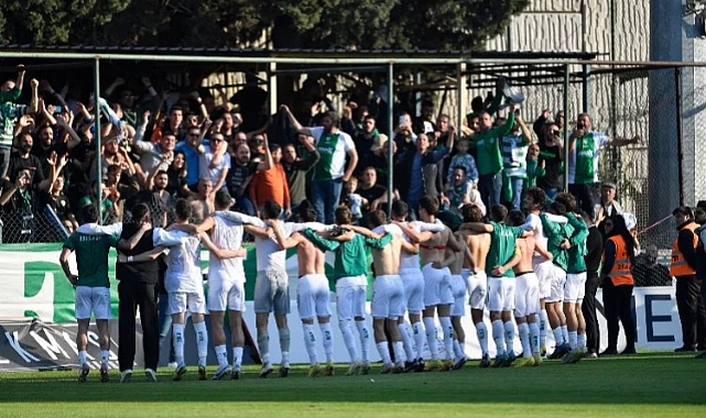 Bursaspor’da ilk deplasman galibiyetinin mutluluğu yaşanıyor