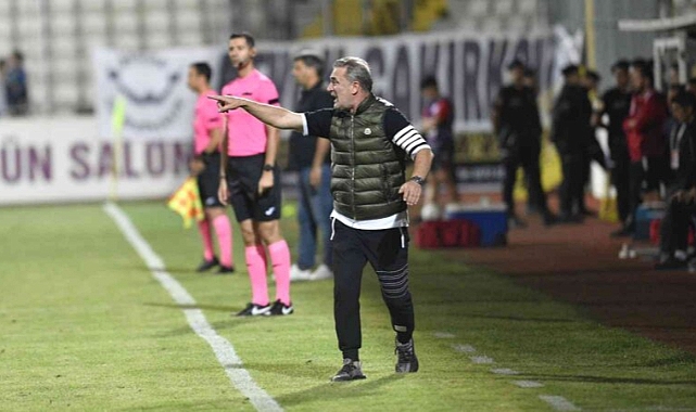 Bursaspor Teknik Direktörü istifa etti