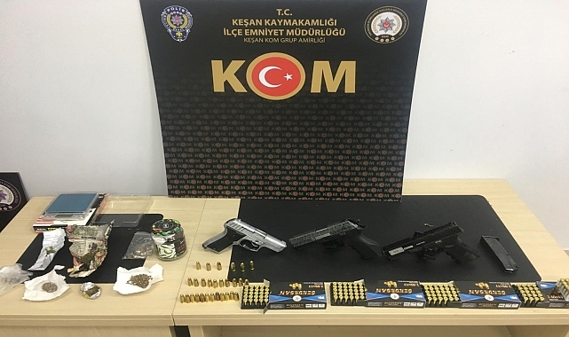 Edirne'de ruhsatsız silah ve uyuşturucu ele geçirilen şüpheli gözaltına alındı