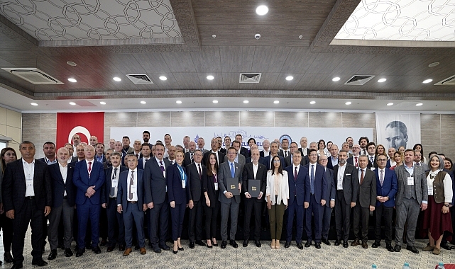 İBB ile HAK-İŞ ve TÜRK-İŞ arasında toplu iş sözleşmeleri ve ek protokolleri imzalandı