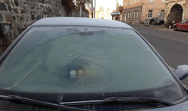 Kars buz kesti