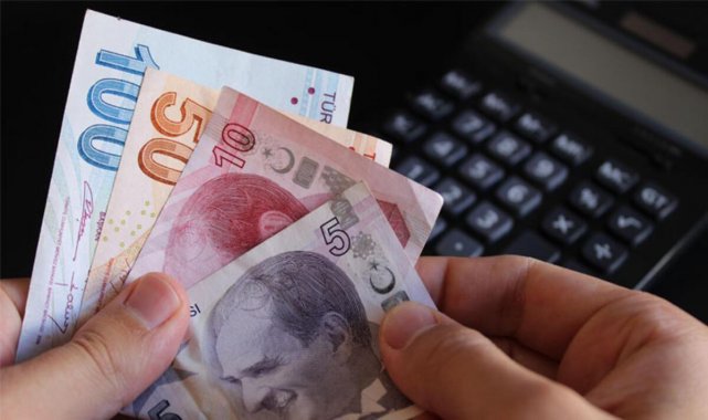 Milyonlarca emekli ve memur bekliyordu! 4 aylık zam oranları belli oldu