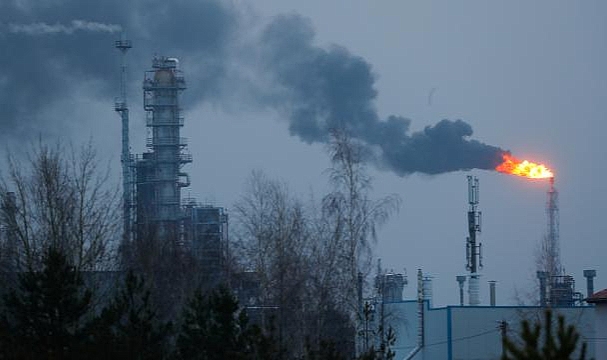 Rusya'dan tavan fiyat uygulayan ülkelere petrol ambargosu