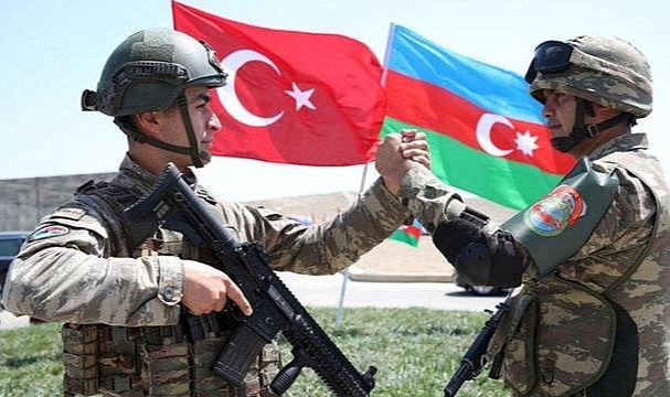 Türk askerinin Azerbaycan'daki görev süresi uzatıldı