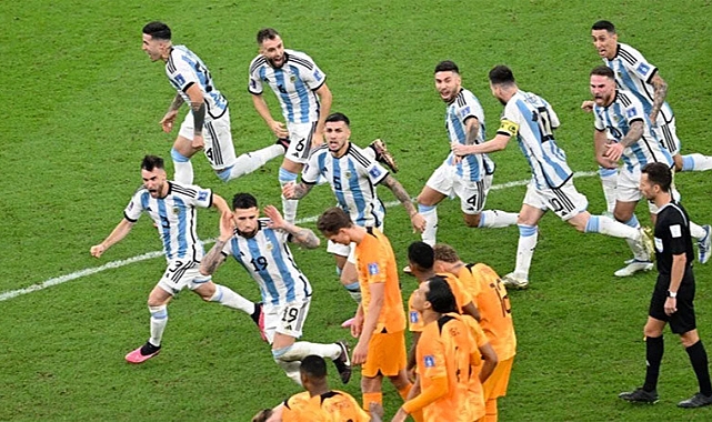 Arjantin’in Hollanda’yı elediği maçta tepki çeken kare